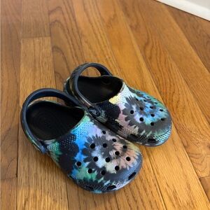 Toddler crocs